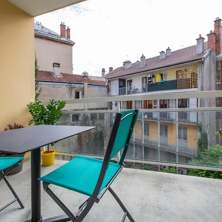 Appartement Terrasse Stella Casino Centre Classe 3 Etoiles Aix-les-Bains Exterior photo